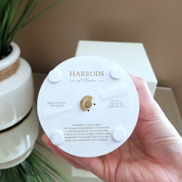 ❗Harrods of London Musical Carousel Snow Globe Snow Dome❗ - Picture 7 of 9